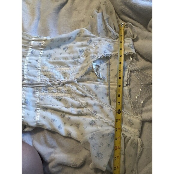 Gunne Sax Cream Maxi Dress The “Blue Rose Calico Lace-Up Prairie Gown - Picture 11 of 16